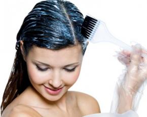Восстановление поврежденных волос: что окажется эффективнее – шампуни, маски или салонный уход?